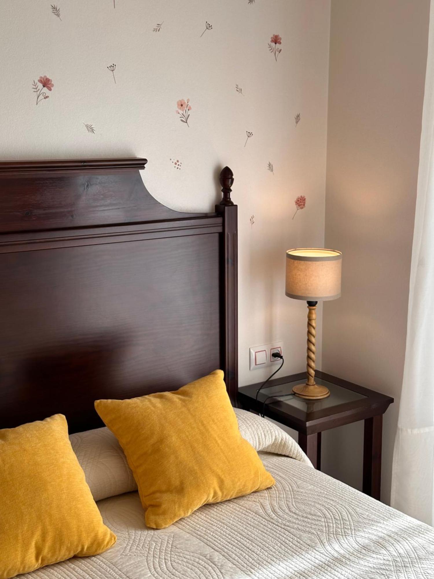 Hotel Y Apartamentos La Lonja Onís 외부 사진